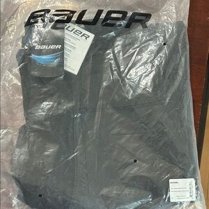 Men’s Bauer Black Protective Pants size Small new in package hockey referee